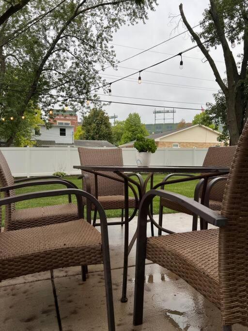 Villa Curly'S Quarters Green Bay Esterno foto